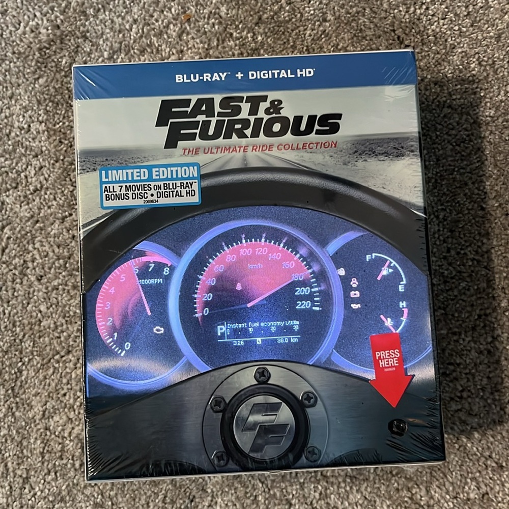 Fast & Furious - The Ultimate Ride Collection - Blu-Ray and Digital HD - Picture 2 of 3